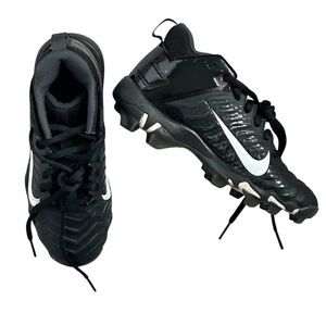 NIKE Youth Alpha Menace Shark 2 Football Cleats Blk/White Fastflex Technology 2Y